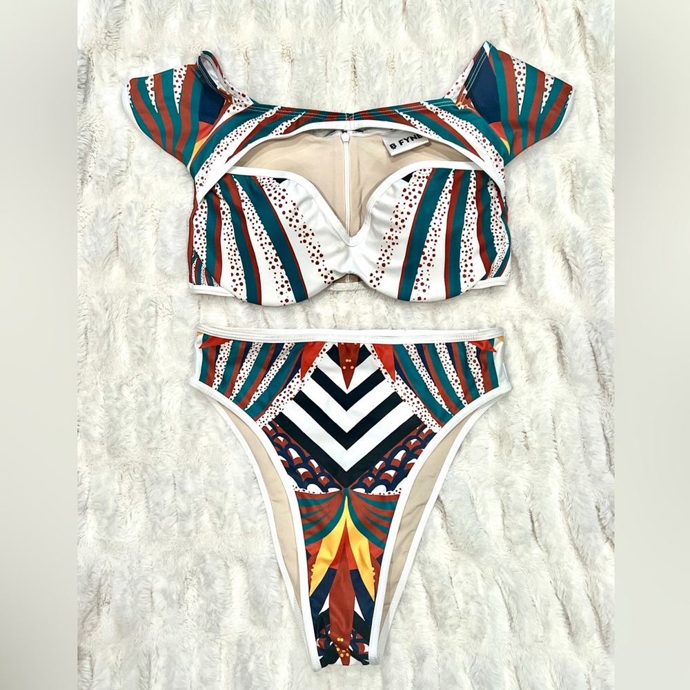 Bfyne swimwear Nyane Bikini set size medium